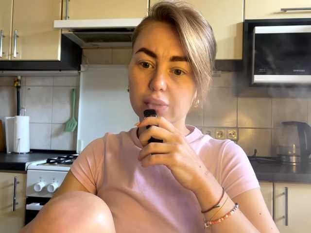 MartaLuna live webcam show