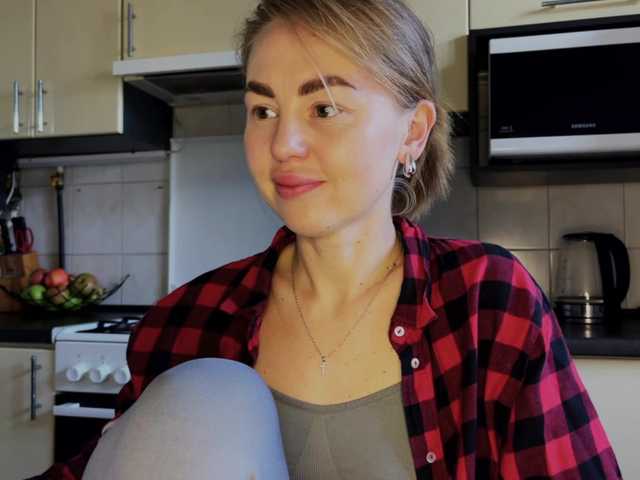 MartaLuna live cam preview