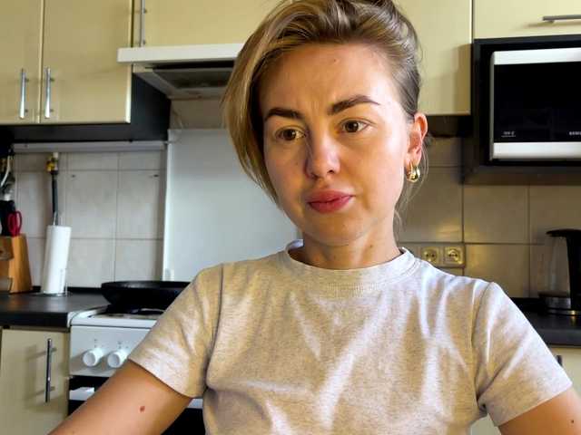 MartaLuna live cam