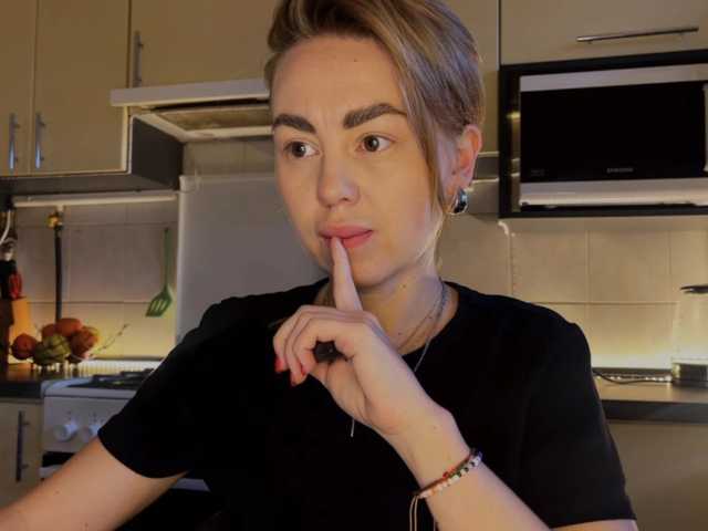 MartaLuna live cam on BongaCams