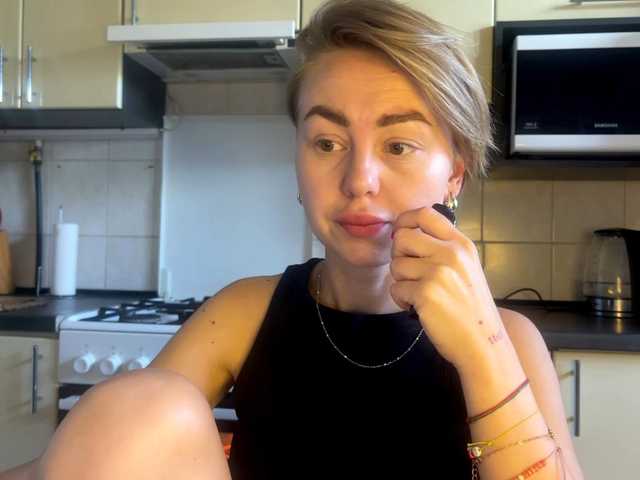 MartaLuna live webcam show