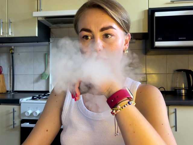 MartaLuna live cam on BongaCams