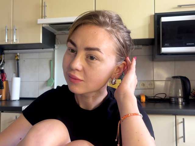 MartaLuna live cam on BongaCams