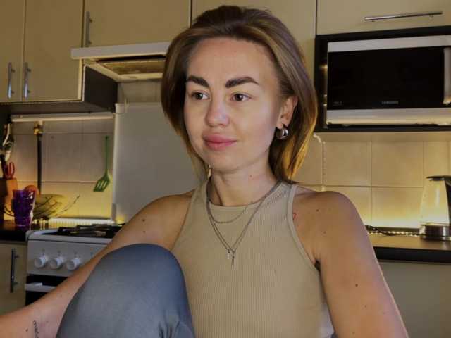 MartaLuna live cam on BongaCams