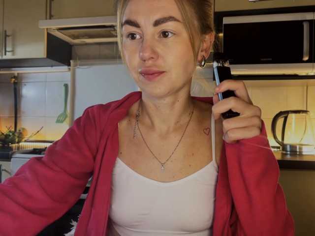 MartaLuna live cam preview