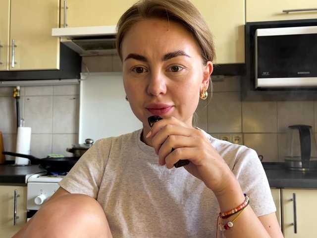 MartaLuna live webcam show