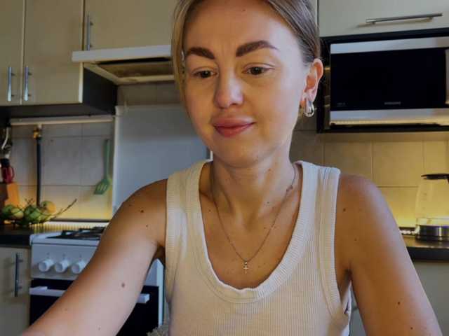 MartaLuna live cam preview