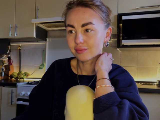 MartaLuna live cam on BongaCams