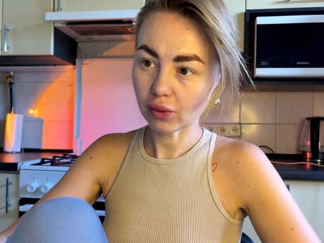 MartaLuna live webcam show