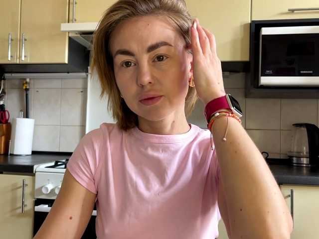 MartaLuna live cam on BongaCams