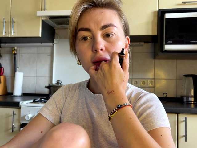MartaLuna live cam on BongaCams