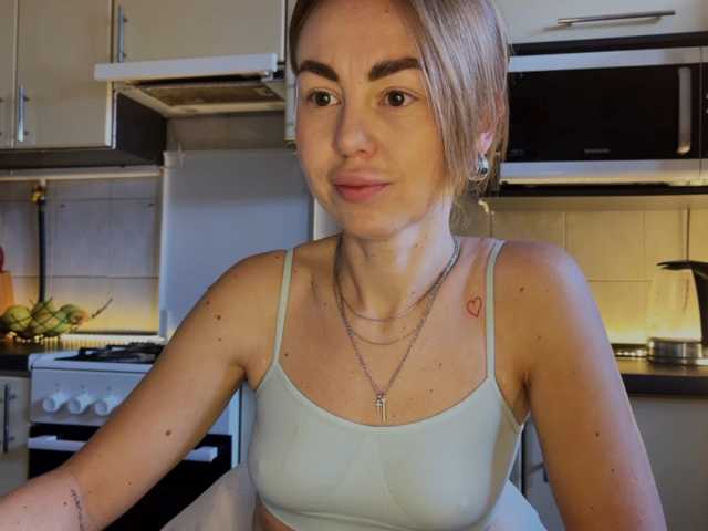 MartaLuna live cam on BongaCams