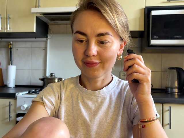 MartaLuna live webcam show
