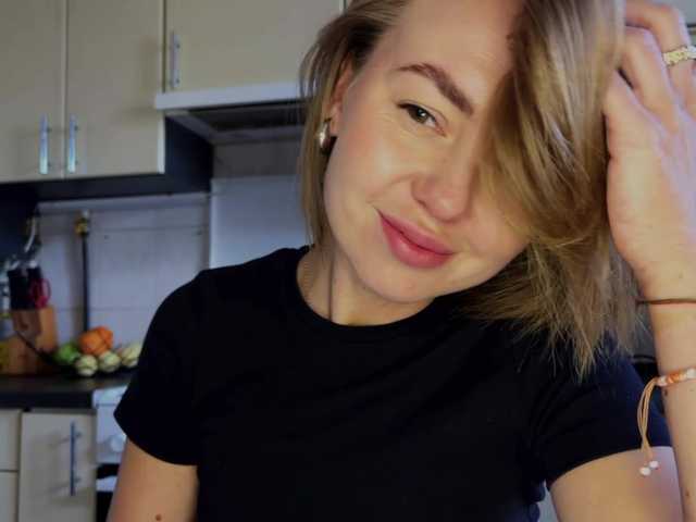 MartaLuna live cam on BongaCams