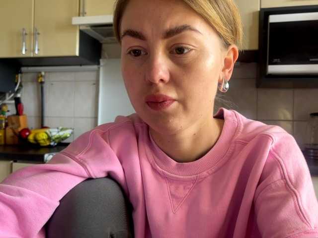 MartaLuna's BongaCams show and profile