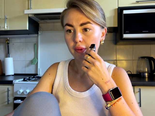 MartaLuna live webcam show