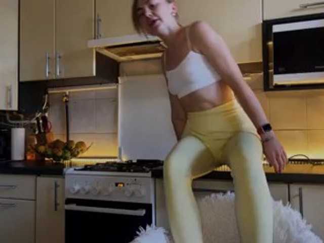 MartaLuna live cam on BongaCams