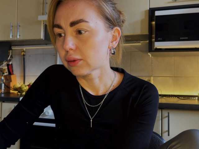 MartaLuna live cam on BongaCams