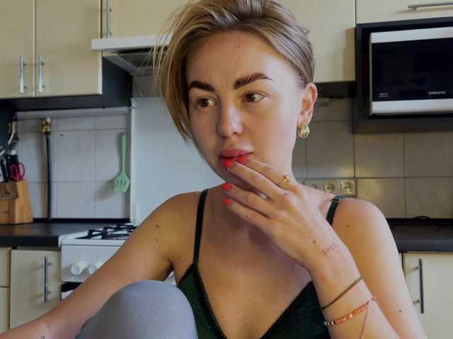 MartaLuna live cam