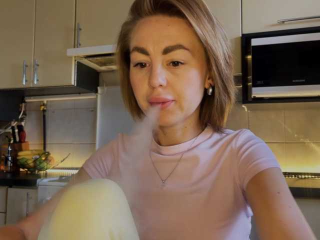 MartaLuna live cam on BongaCams