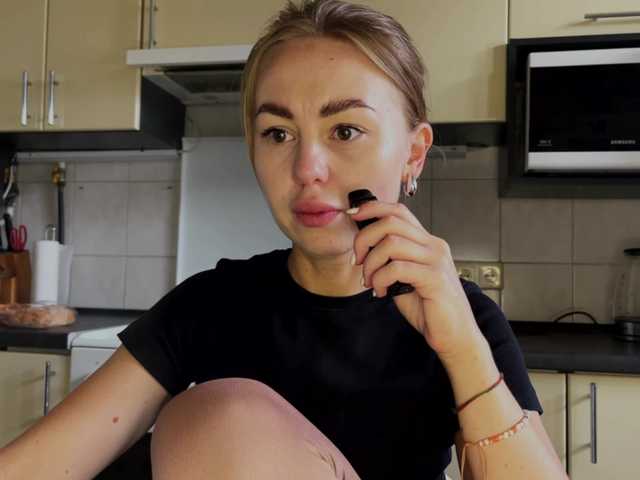 MartaLuna live cam on BongaCams
