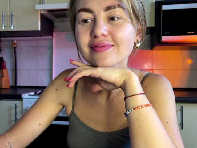 MartaLuna live cam on BongaCams