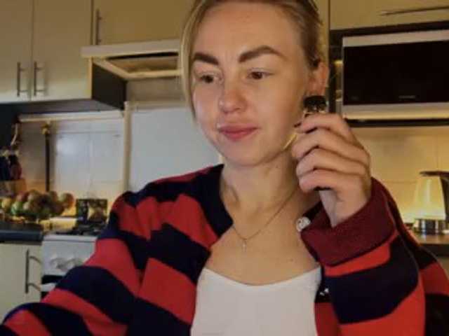 MartaLuna live cam on BongaCams