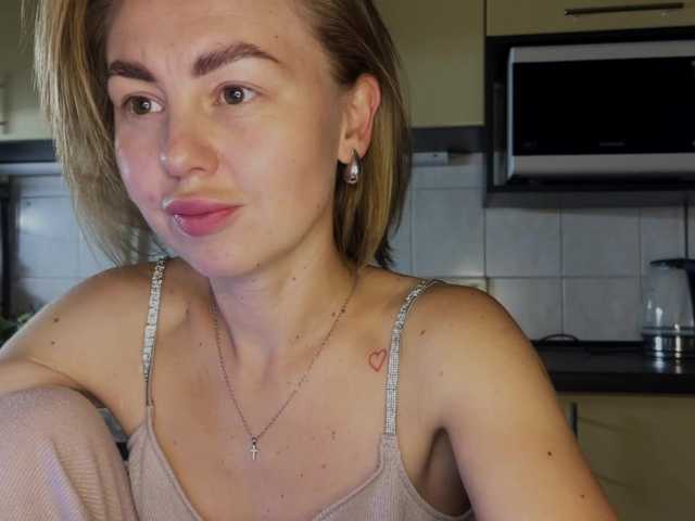 MartaLuna live cam on BongaCams