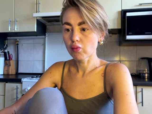 MartaLuna webcam
