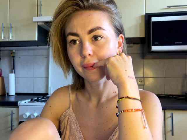 MartaLuna webcam