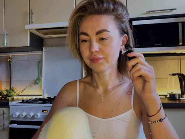 MartaLuna webcam