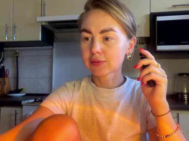 MartaLuna webcam