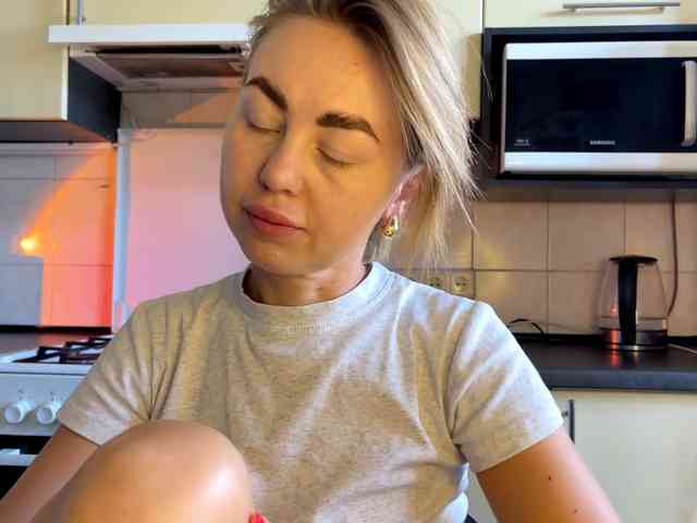 MartaLuna webcam