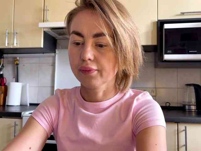 MartaLuna webcam