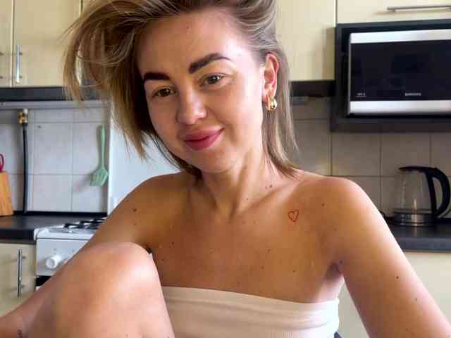 MartaLuna webcam