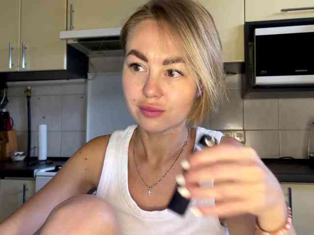 MartaLuna webcam