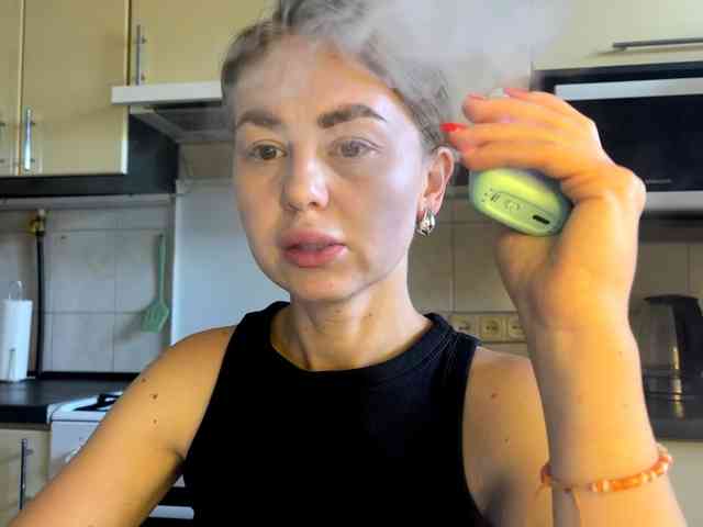 MartaLuna webcam