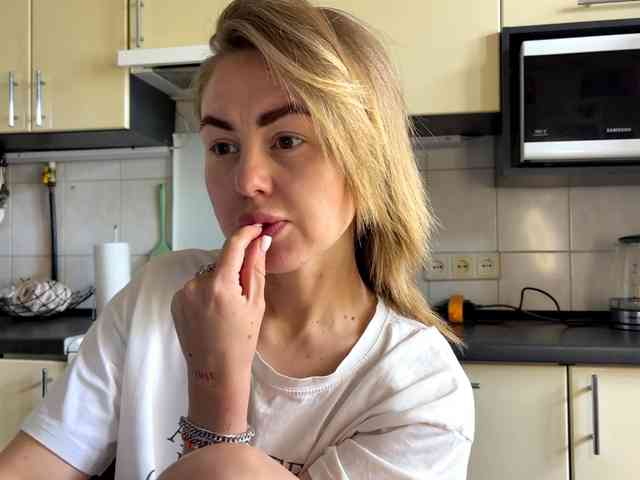 MartaLuna webcam