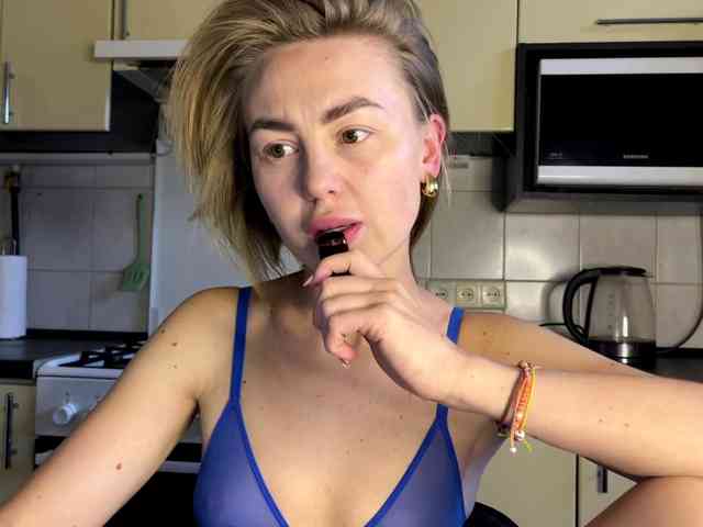 MartaLuna webcam