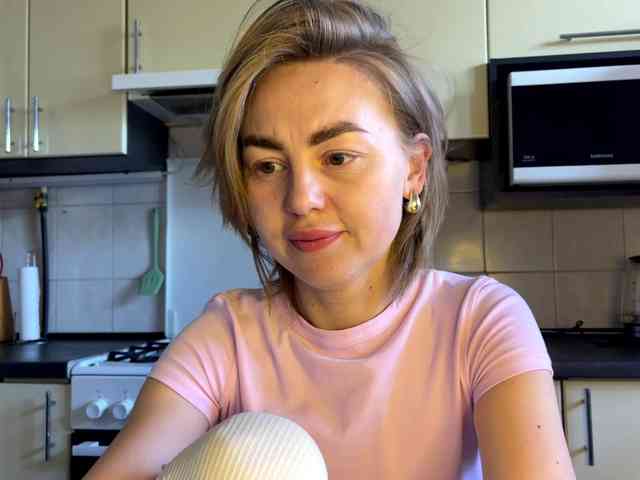 MartaLuna webcam