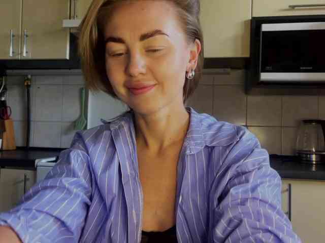 MartaLuna Live Webcam on BongaCams
