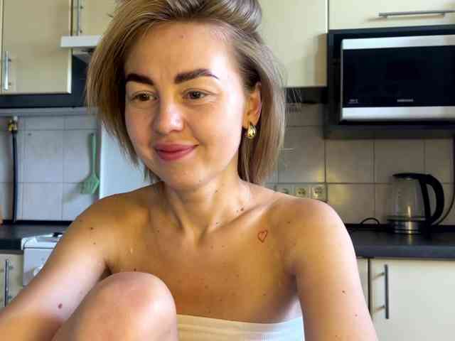 MartaLuna webcam