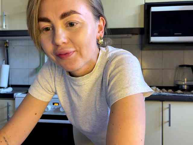 MartaLuna Sex Cam Show