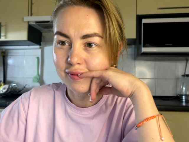 MartaLuna webcam