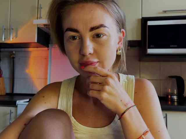 MartaLuna webcam