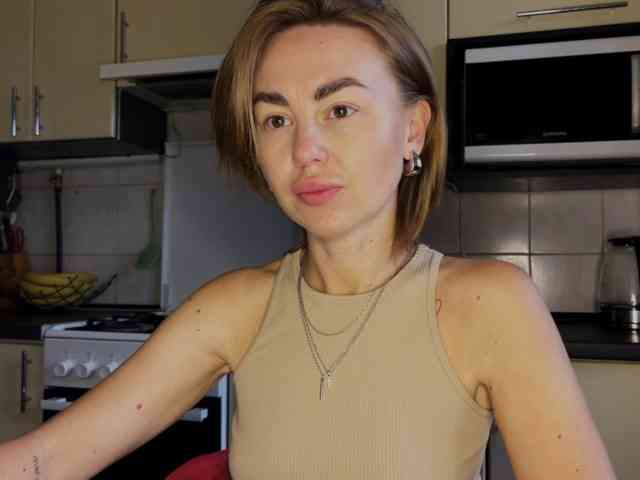 MartaLuna's webcam live show