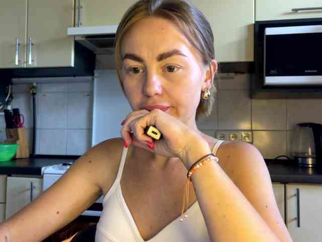 MartaLuna webcam