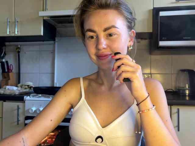 MartaLuna webcam