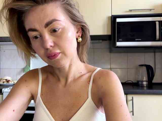 MartaLuna webcam