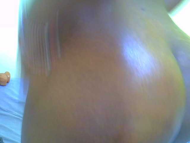 Afrikana5 live cam on BongaCams